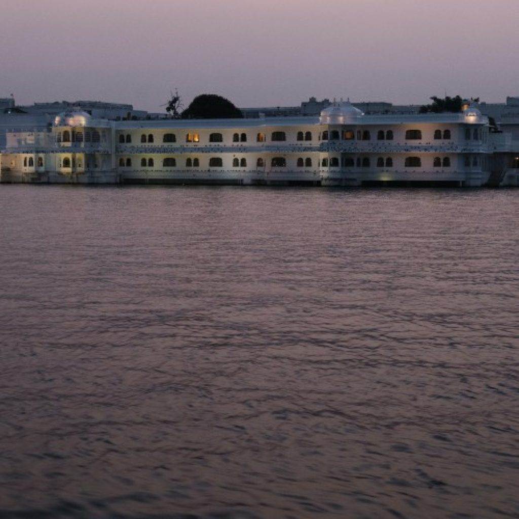 Luxury Golden Triangle Tour with Udaipur