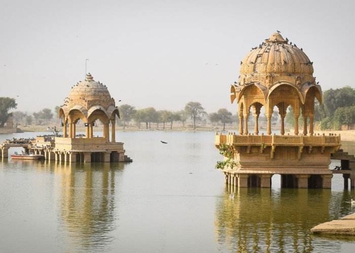 The First Stop on the Golden Triangle Tour