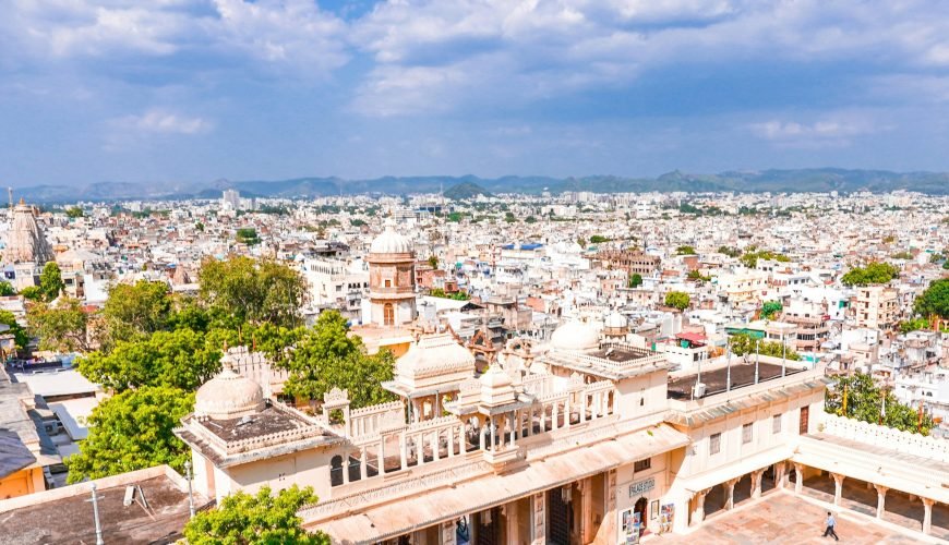 Mughal Architecture in the Golden Triangle