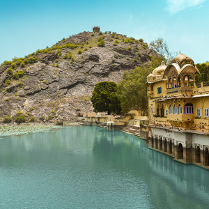 Bundi – The City of Stepwells and Murals